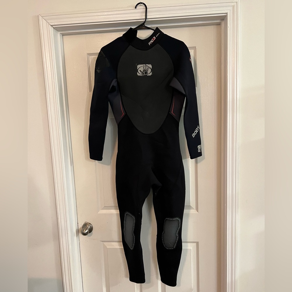 Body glove Pro 3 2mm full length wetsuit